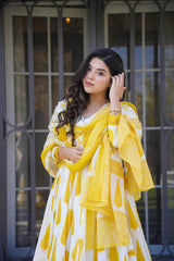 The sunflower set: Beautiful flared cotton anarkali suit (set of 3)